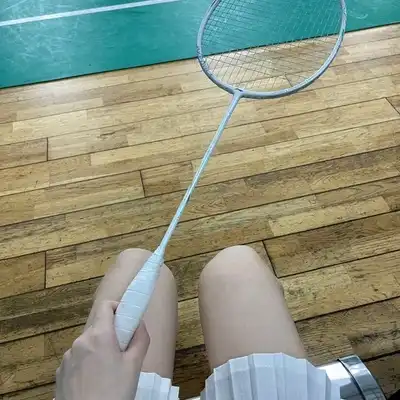 邵娜思